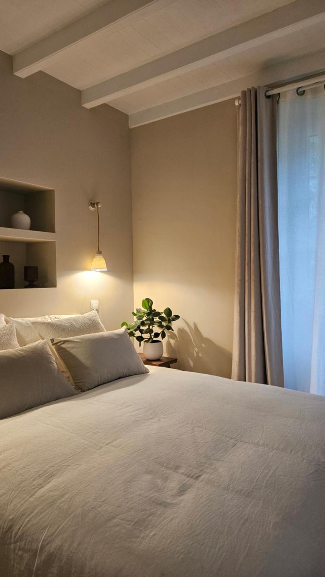 Le Prieure Barfleur Bed & Breakfast ภายนอก รูปภาพ